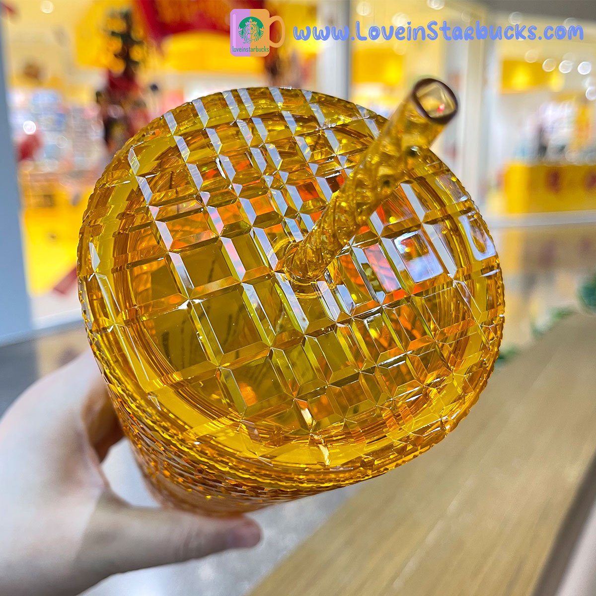 http://loveinstarbucks.com/cdn/shop/products/hot-starbucks-taiwan-2023-butter-series-gold-jeweled-straw-cup-24oz-331515_1200x1200.jpg?v=1674152880