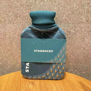 Starbucks China 2023 Christmas h-o-t water bottle