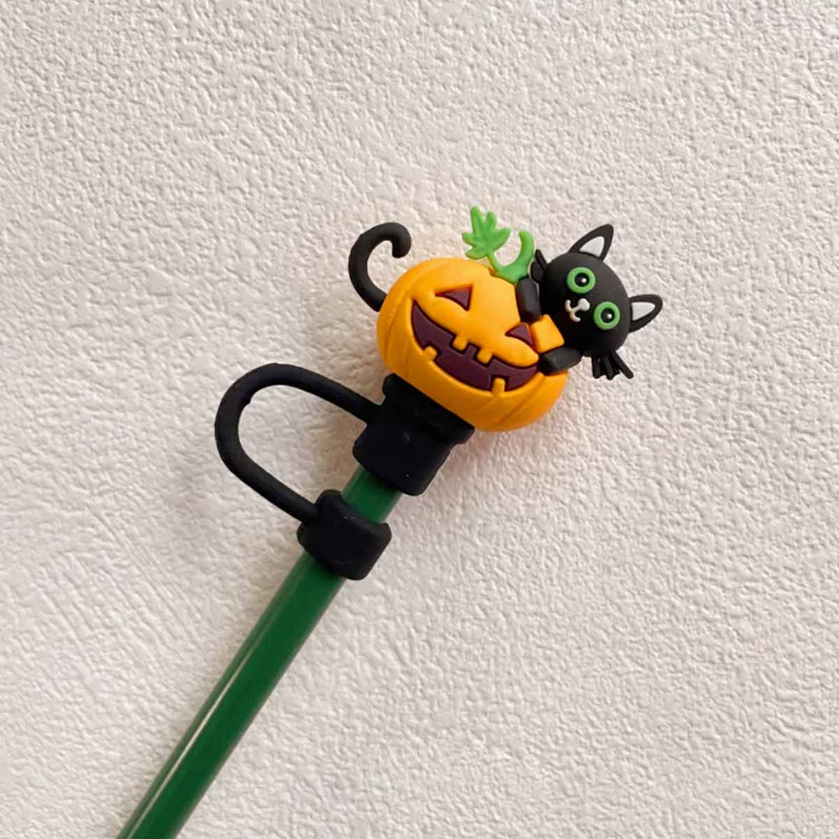 Not Starbucks product, Halloween black cat Topper, ONLY topper  ,DONOT include Straw , DONOT sell alone