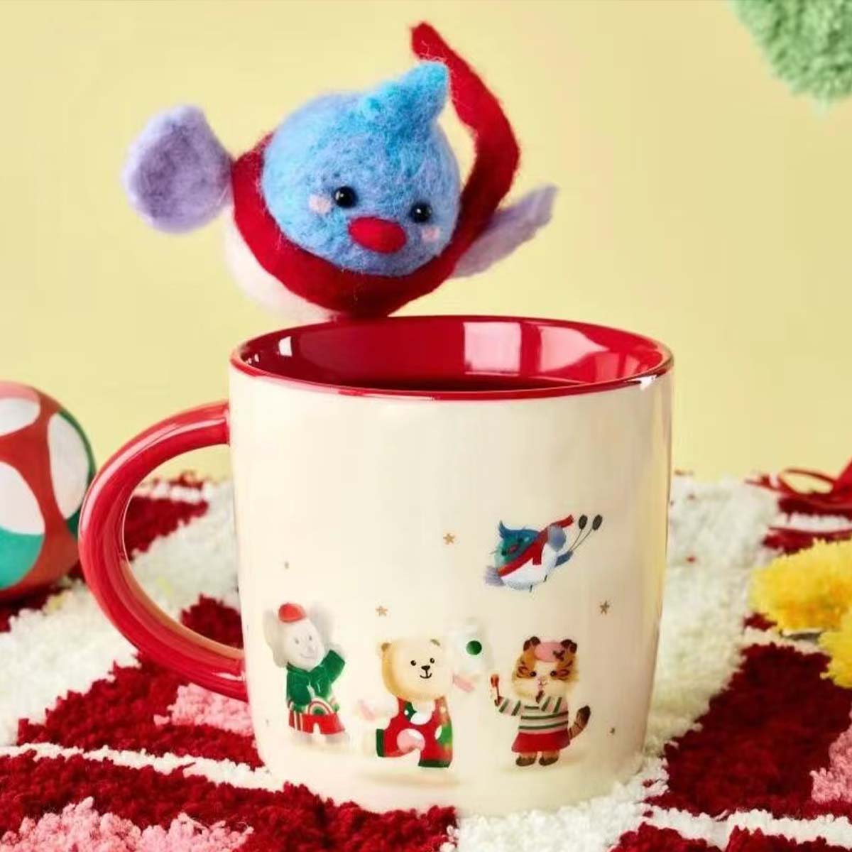 Starbucks China 2024 Christmas cute Winter bearista friends mug 355ml