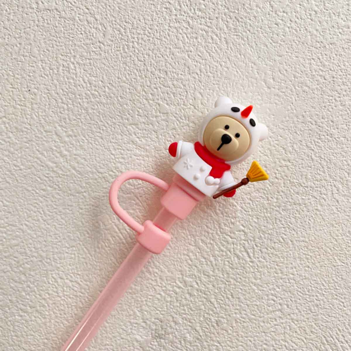 Not Starbucks product, White snowman Bear Topper, ONLY topper  ,DONOT include Straw , DONOT sell alone