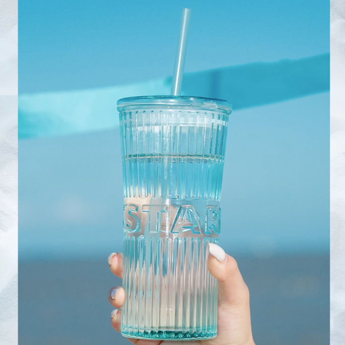Starbucks China 2023 anniversary white gold mermaid series Light blue glass straw cup 740ml