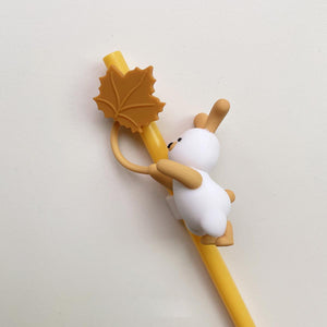 Not Starbucks product, Autumn rabbit Topper, ONLY topper  ,DONOT include Straw , DONOT sell alone