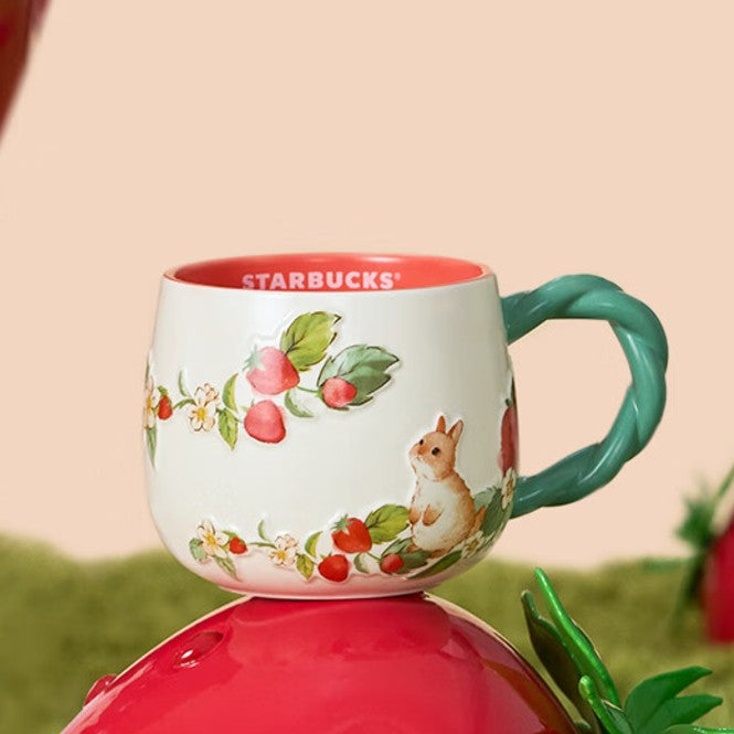 Starbucks China 2024 Strawberry Bunny Paradise series mug 380ml