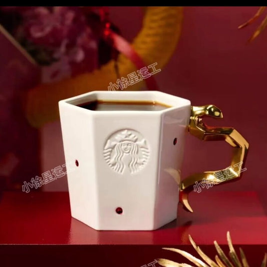 Starbucks China 2025 snake new year white mug 370ml