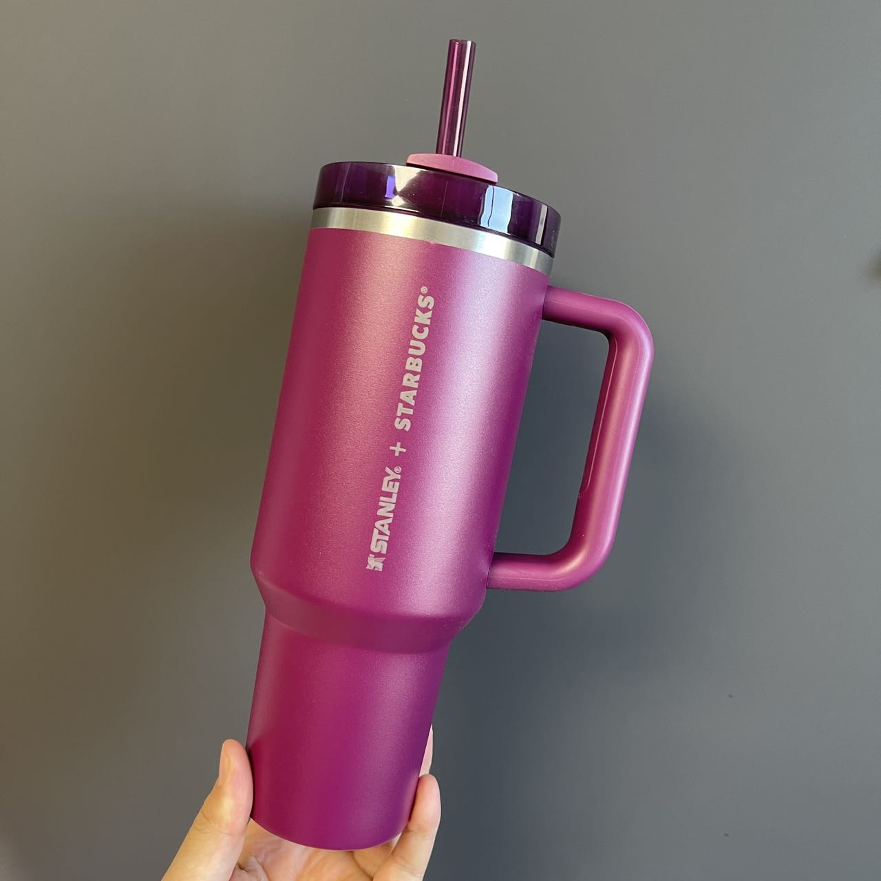 Tiny flaws Starbucks X Stanley Philippine purple Stainless Steel 40oz