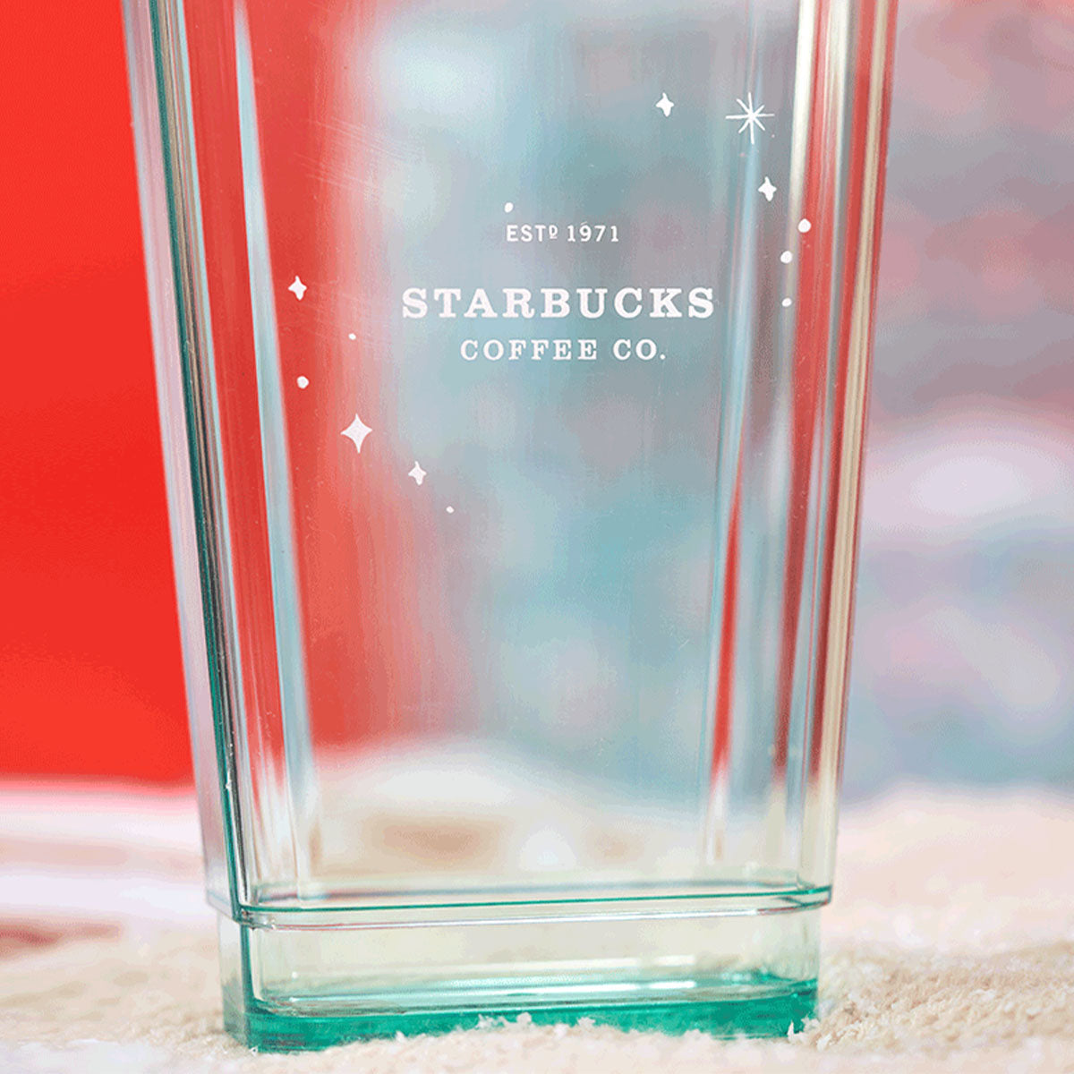 Starbucks Christmas Tumbers China 2022 Xmas-2nd-online Winter Gifts plastic straw cup 591ml 20oz with bag