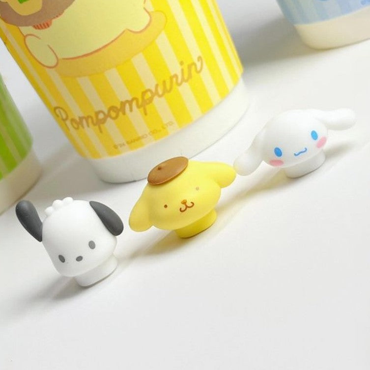 Nayuki and Sanrio co-brand paper cups / stoppers