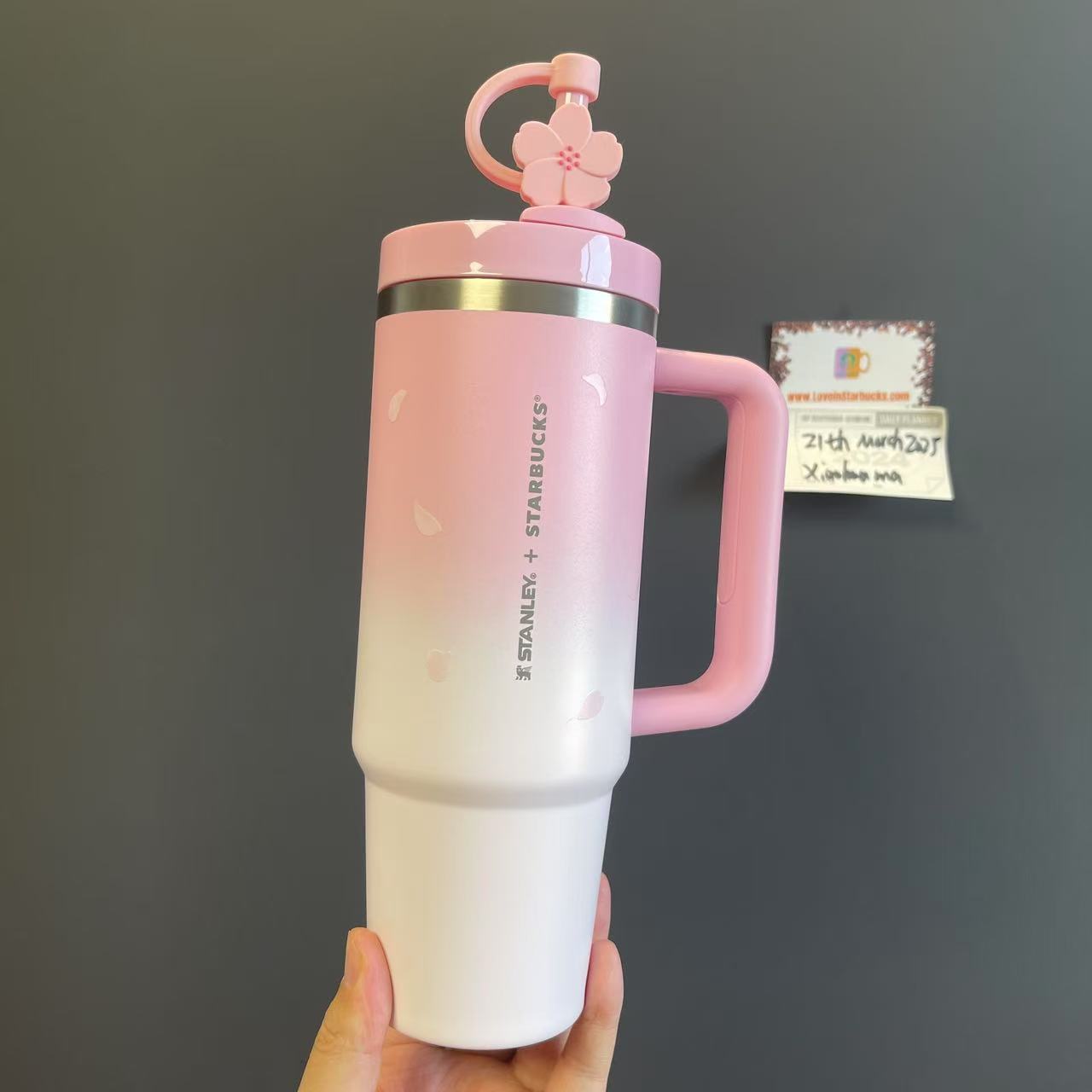 Starbucks Taiwan 2025 Sakura series