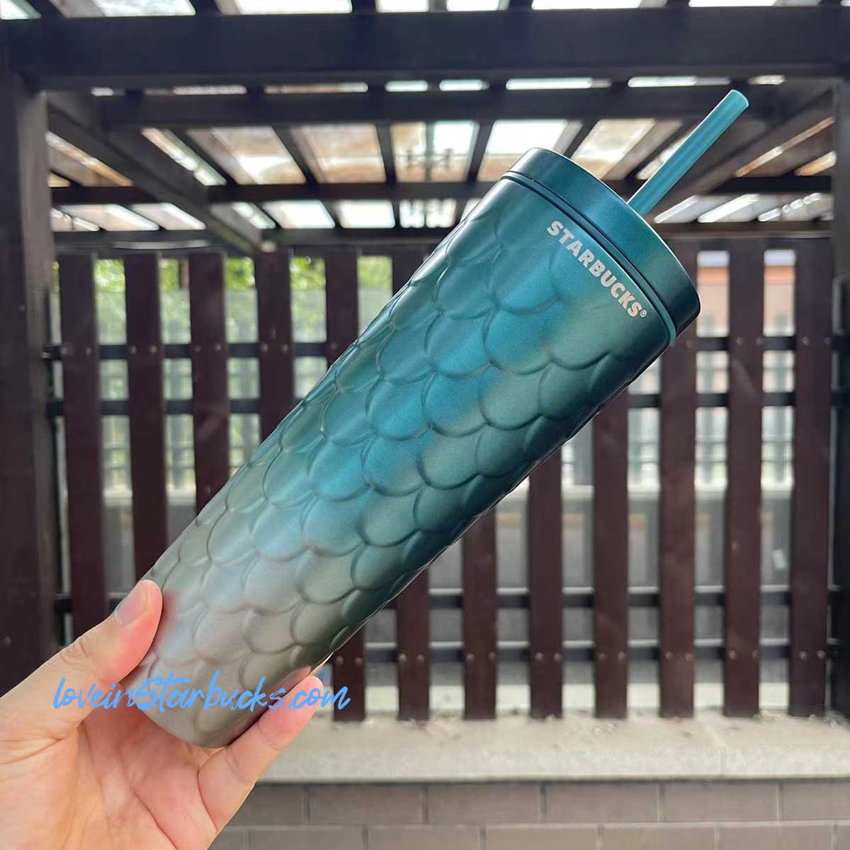 on sale Starbucks China 2022 Christmas x1 blue green series - Gradient blue Scales Stainless Steel Straw Cup 591ml