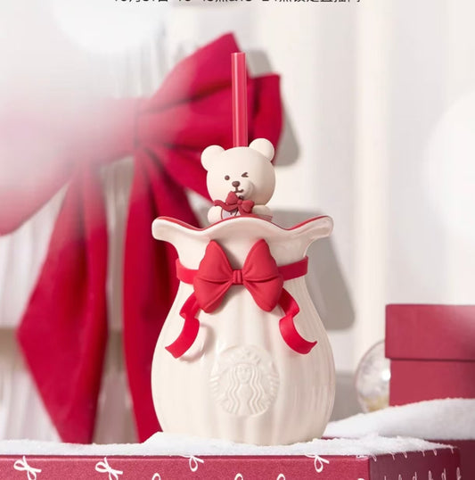 Starbucks China 2025 Christmas Heartbeat series 420ml Bow Bear Ceramic Straw Cup 420ml
