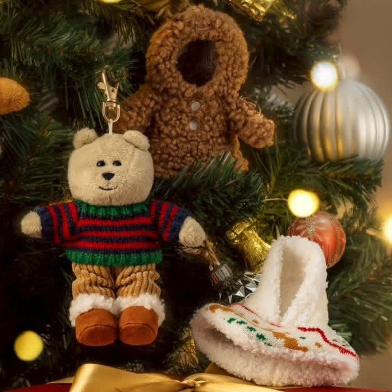 Starbucks Taiwan 2025 Christmas Party Series bearista keychain