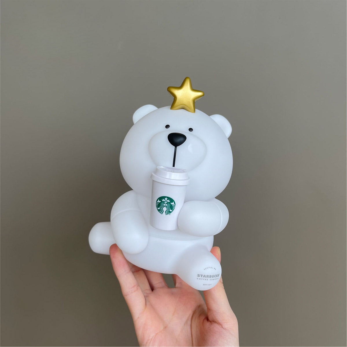 Starbucks China Cute crown bear Bearista humidifier and night light