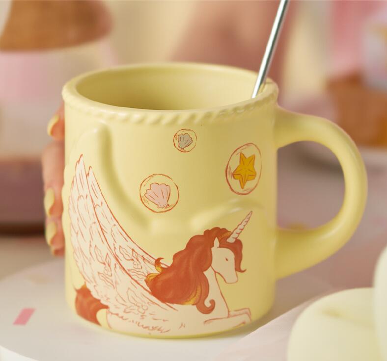 Dreamland Amusement Park 365ml Carousel Mug - loveinstarbucks