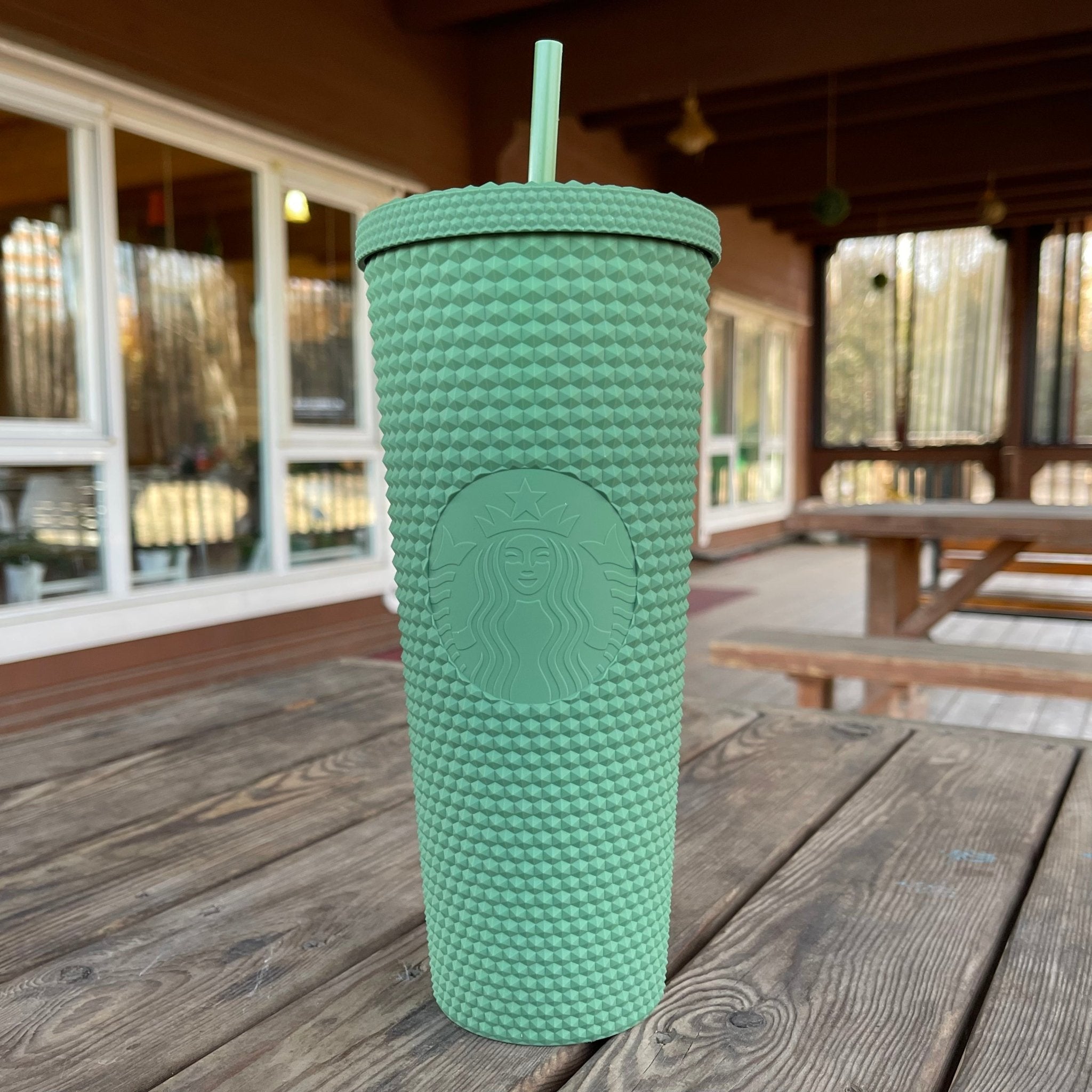 Starbucks Taiwan matte baby pink baby blue grey green yellow  24oz studded straw cup